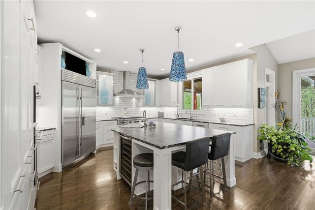 1807 Willow Oak Dr, Franklin Park, PA 15090