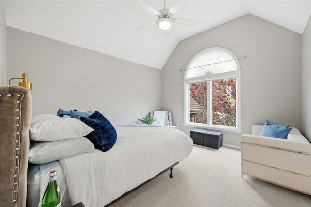1807 Willow Oak Dr, Franklin Park, PA 15090