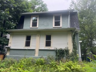 26 Lincoln Court, Meriden, CT 06451