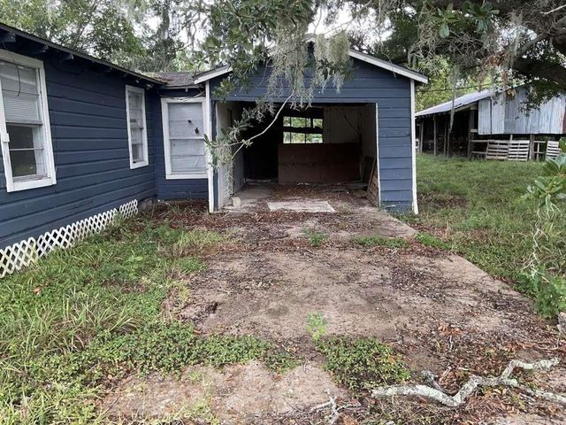 2832 County Road 310, Brazoria, TX 77422