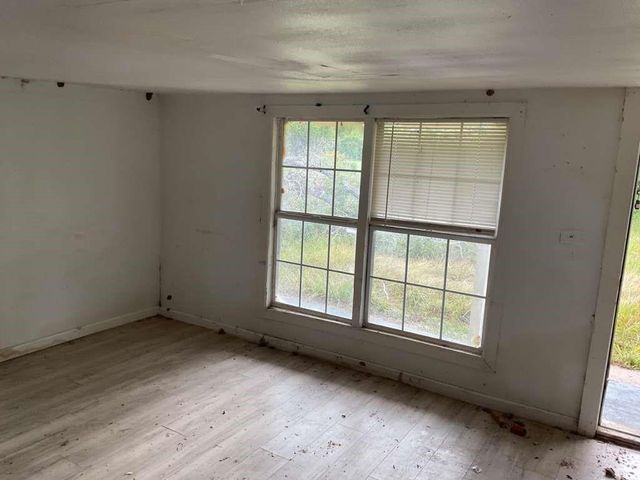 2832 County Road 310, Brazoria, TX 77422