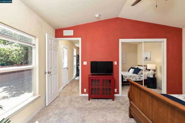 60 Hampton Road, Martinez, CA 94553