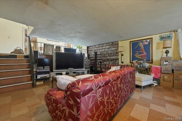 34 Bonnie Drive, Westbury, NY 11590