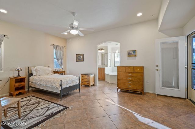 14120 E Whispering Ocotillo Place, Vail, AZ 85641