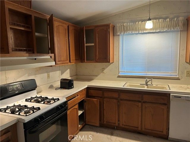 15075 Pinehurst Way, Magalia, CA 95954