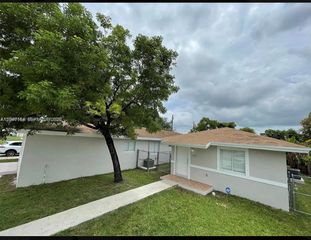 5881 NW 32nd Ave 5881, Miami, FL 33142