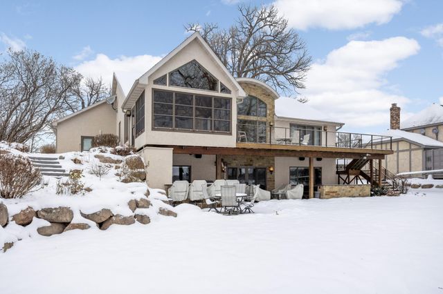 3857 Island View Circle NW, Prior Lake, MN 55372