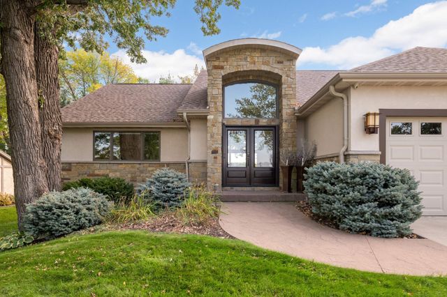3857 Island View Circle NW, Prior Lake, MN 55372