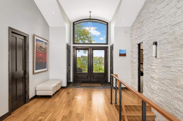 3857 Island View Circle NW, Prior Lake, MN 55372