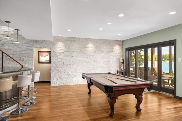 3857 Island View Circle NW, Prior Lake, MN 55372