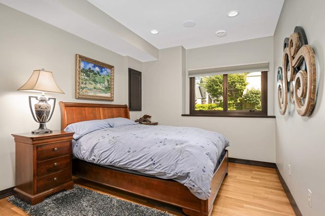 3857 Island View Circle NW, Prior Lake, MN 55372