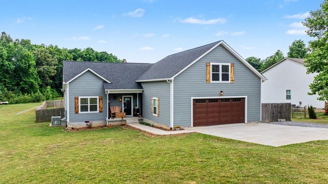 601 King Ridge Rd, Dowelltown, TN 37059