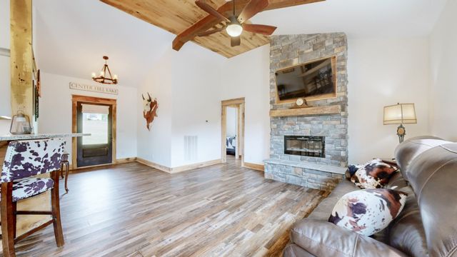 601 King Ridge Rd, Dowelltown, TN 37059