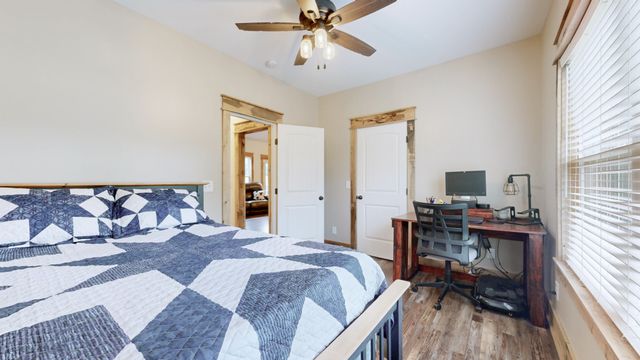 601 King Ridge Rd, Dowelltown, TN 37059
