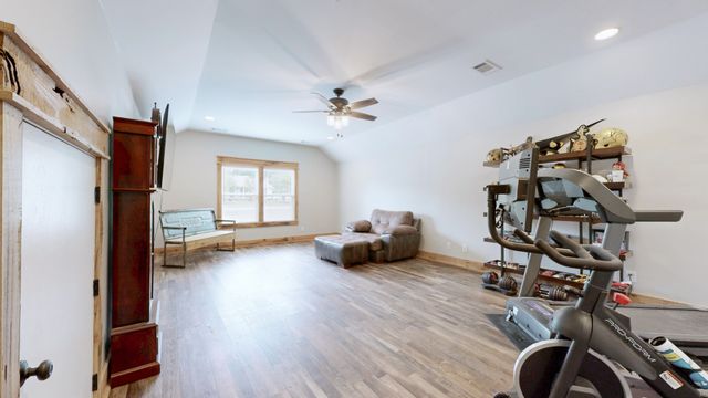 601 King Ridge Rd, Dowelltown, TN 37059