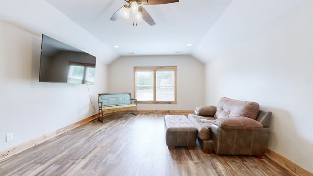 601 King Ridge Rd, Dowelltown, TN 37059