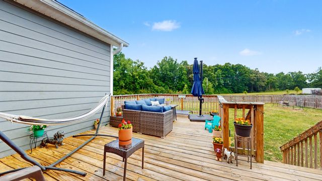 601 King Ridge Rd, Dowelltown, TN 37059