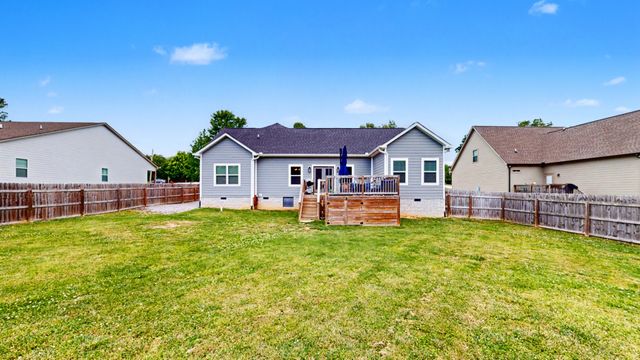 601 King Ridge Rd, Dowelltown, TN 37059