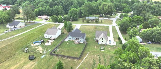 601 King Ridge Rd, Dowelltown, TN 37059