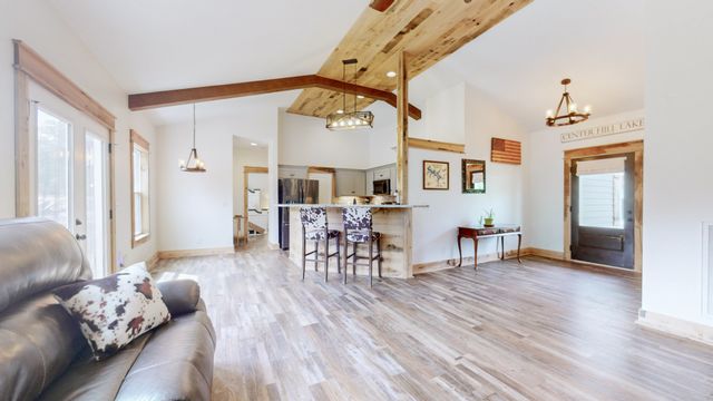 601 King Ridge Rd, Dowelltown, TN 37059