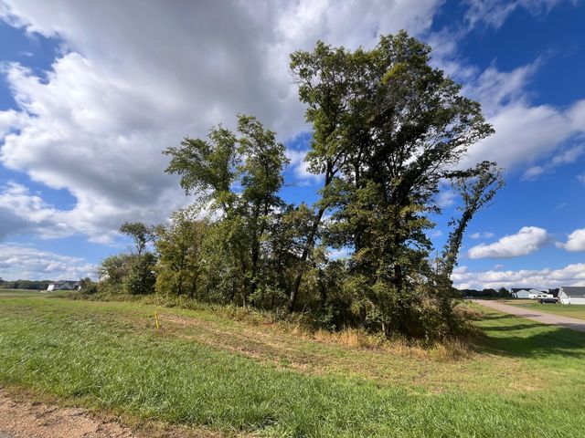 3255 187th Lane NW, Oak Grove, MN 55303