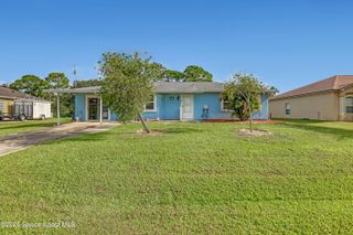 561 Belvedere Road NW, Palm Bay, FL 32907