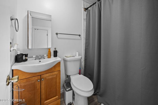 14 Georgetown Boulevard, Barnegat, NJ 08005