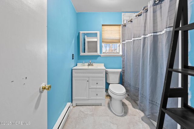 14 Georgetown Boulevard, Barnegat, NJ 08005