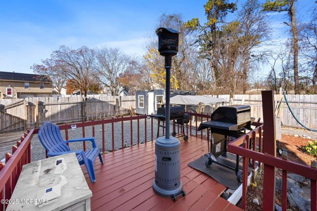 14 Georgetown Boulevard, Barnegat, NJ 08005