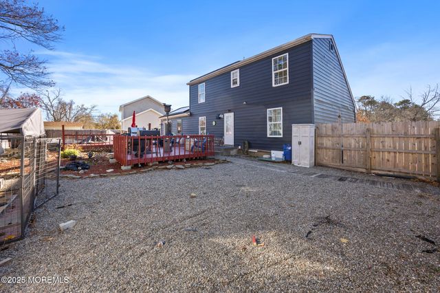 14 Georgetown Boulevard, Barnegat, NJ 08005
