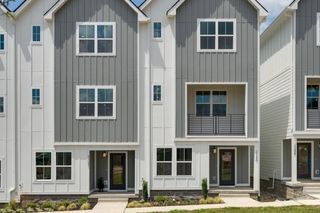 111 Chadwick Ct, Madison, TN 37115