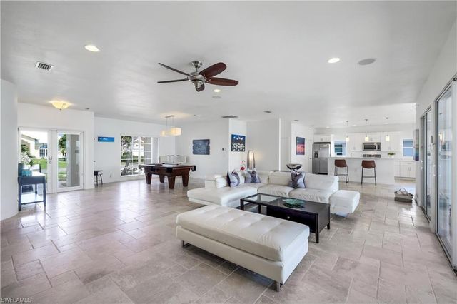 5012 SW 5th PL, Cape Coral, FL 33914
