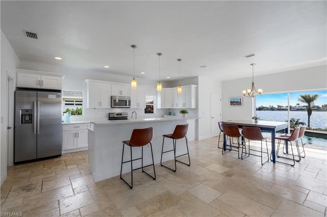 5012 SW 5th PL, Cape Coral, FL 33914