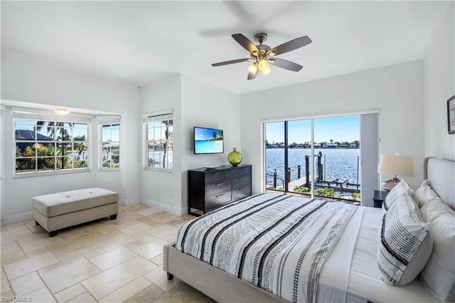 5012 SW 5th PL, Cape Coral, FL 33914