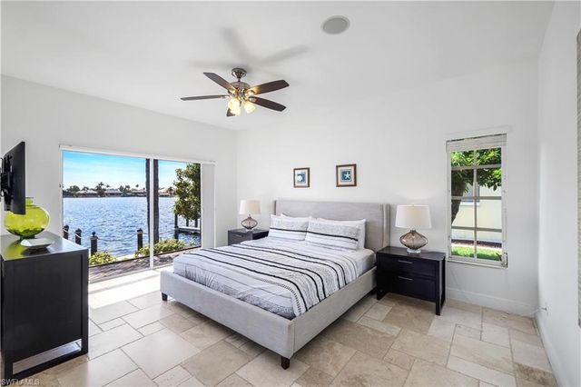 5012 SW 5th PL, Cape Coral, FL 33914