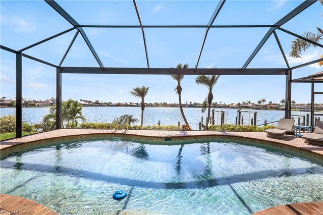 5012 SW 5th PL, Cape Coral, FL 33914
