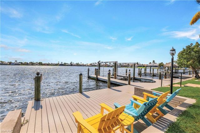 5012 SW 5th PL, Cape Coral, FL 33914