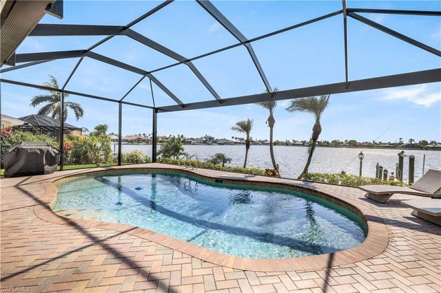 5012 SW 5th PL, Cape Coral, FL 33914
