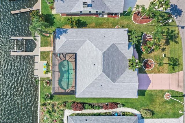 5012 SW 5th PL, Cape Coral, FL 33914