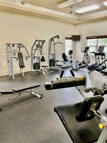 6505 Emerald Dunes Drive 204, West Palm Beach, FL 33411