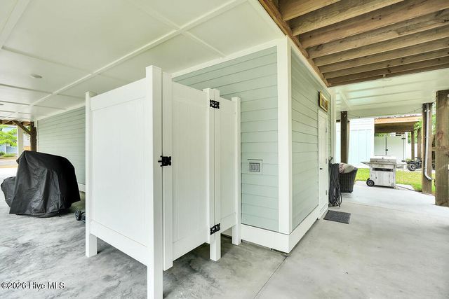 214 NE 37th Street, Oak Island, NC 28465