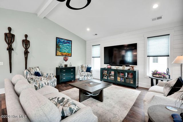 214 NE 37th Street, Oak Island, NC 28465