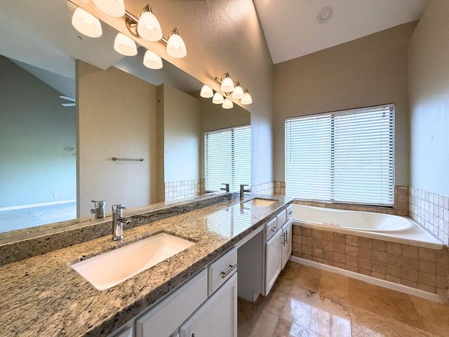 7272 E Gainey Ranch Road Unit 19, Scottsdale, AZ 85258