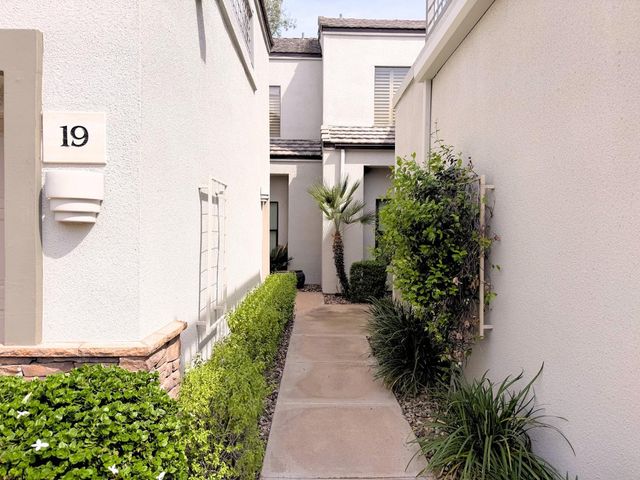 7272 E Gainey Ranch Road Unit 19, Scottsdale, AZ 85258