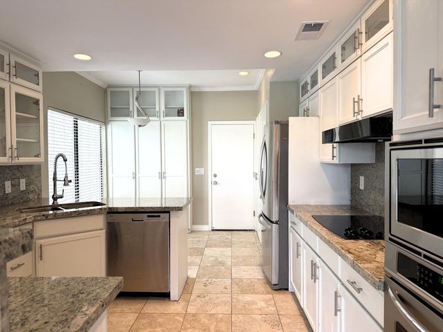 7272 E Gainey Ranch Road Unit 19, Scottsdale, AZ 85258