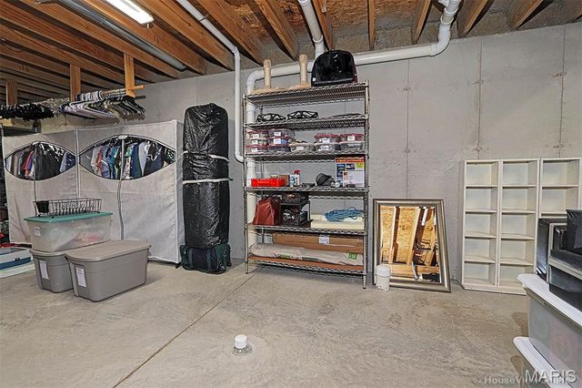 1442 Black Rock Lane, Farmington, MO 63640