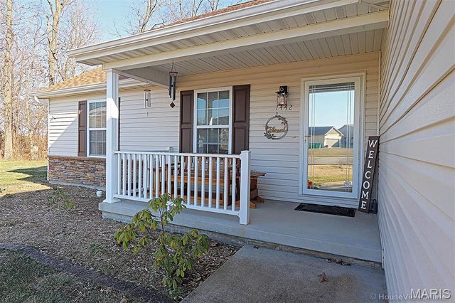 1442 Black Rock Lane, Farmington, MO 63640