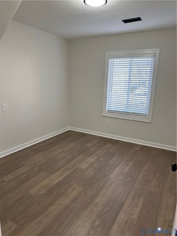 9015 Covewood Rd, Glen Allen, VA 23060