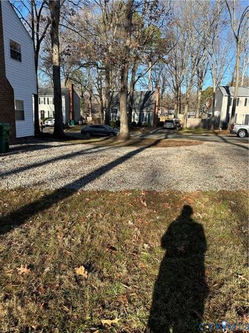 9015 Covewood Rd, Glen Allen, VA 23060