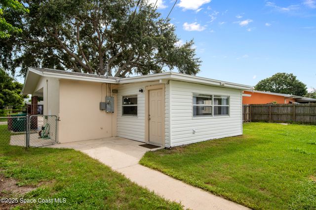 620 Clarke Avenue, Melbourne, FL 32935